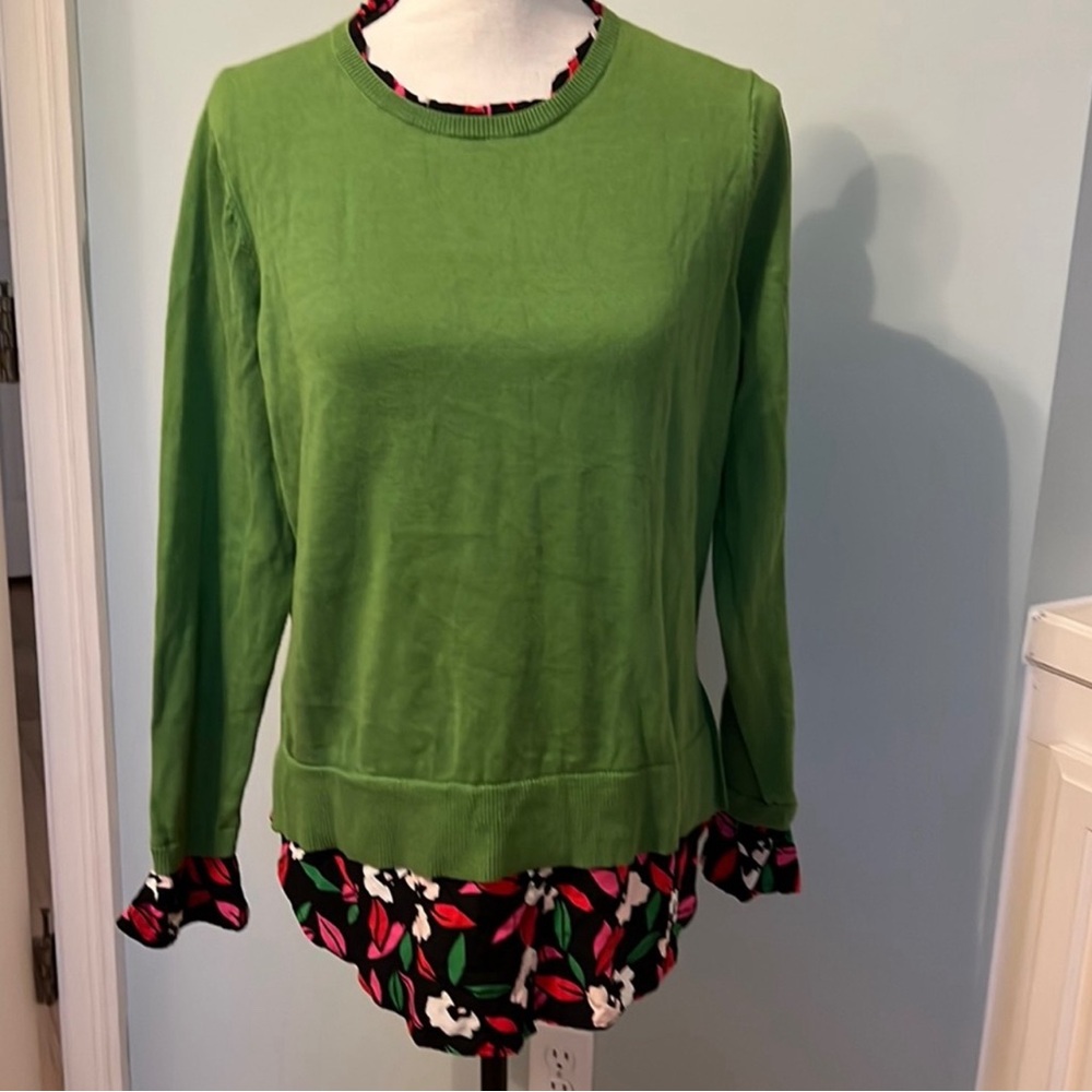 Classic Green Crewneck Women's Sweater